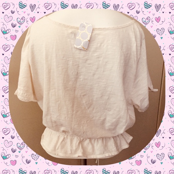 🍭🌼Cream Colored Baby Doll Top🌼🍭 - Picture 4 of 8
